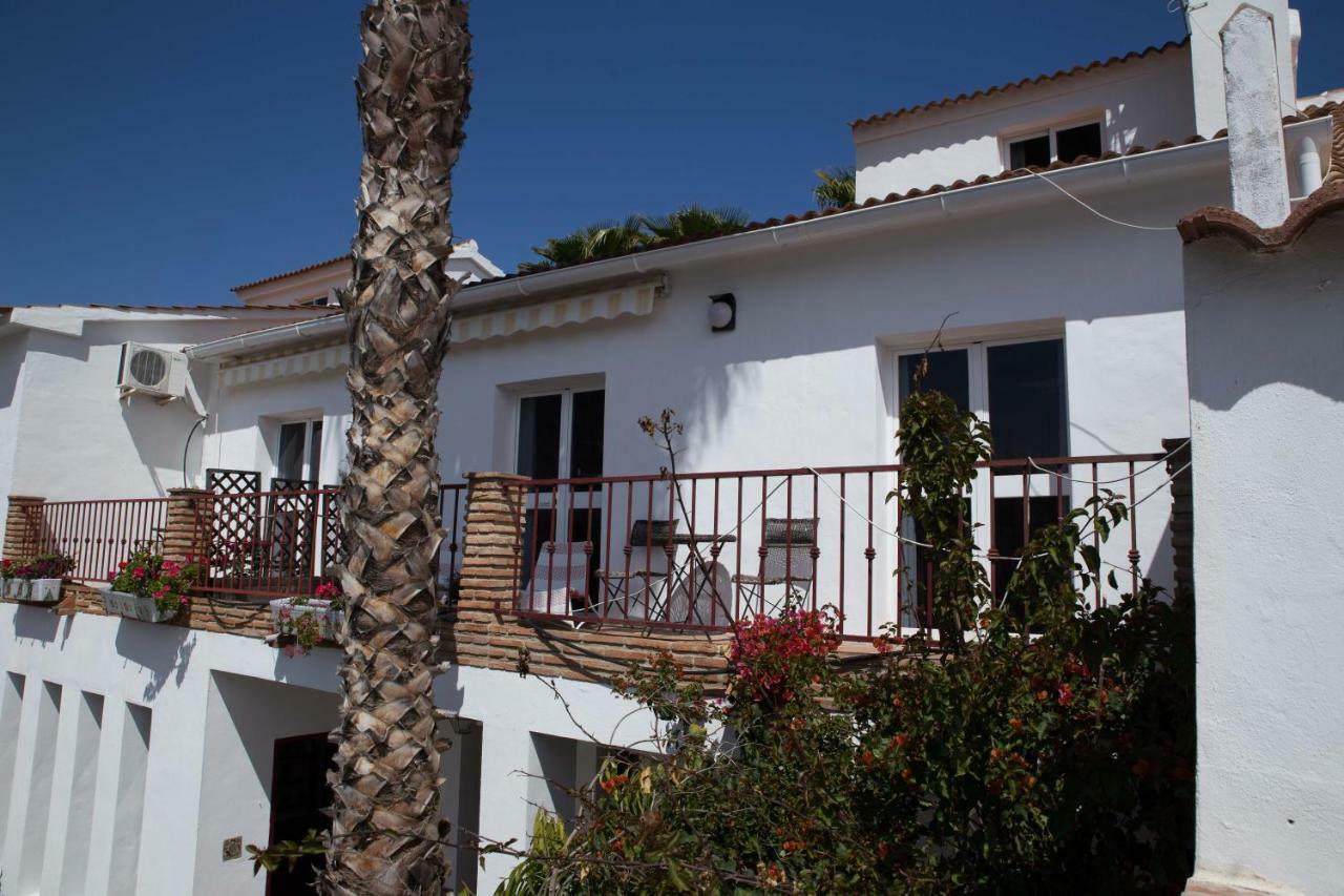 Bed and Breakfast Fuego Blanco Эль-Чорро Экстерьер фото