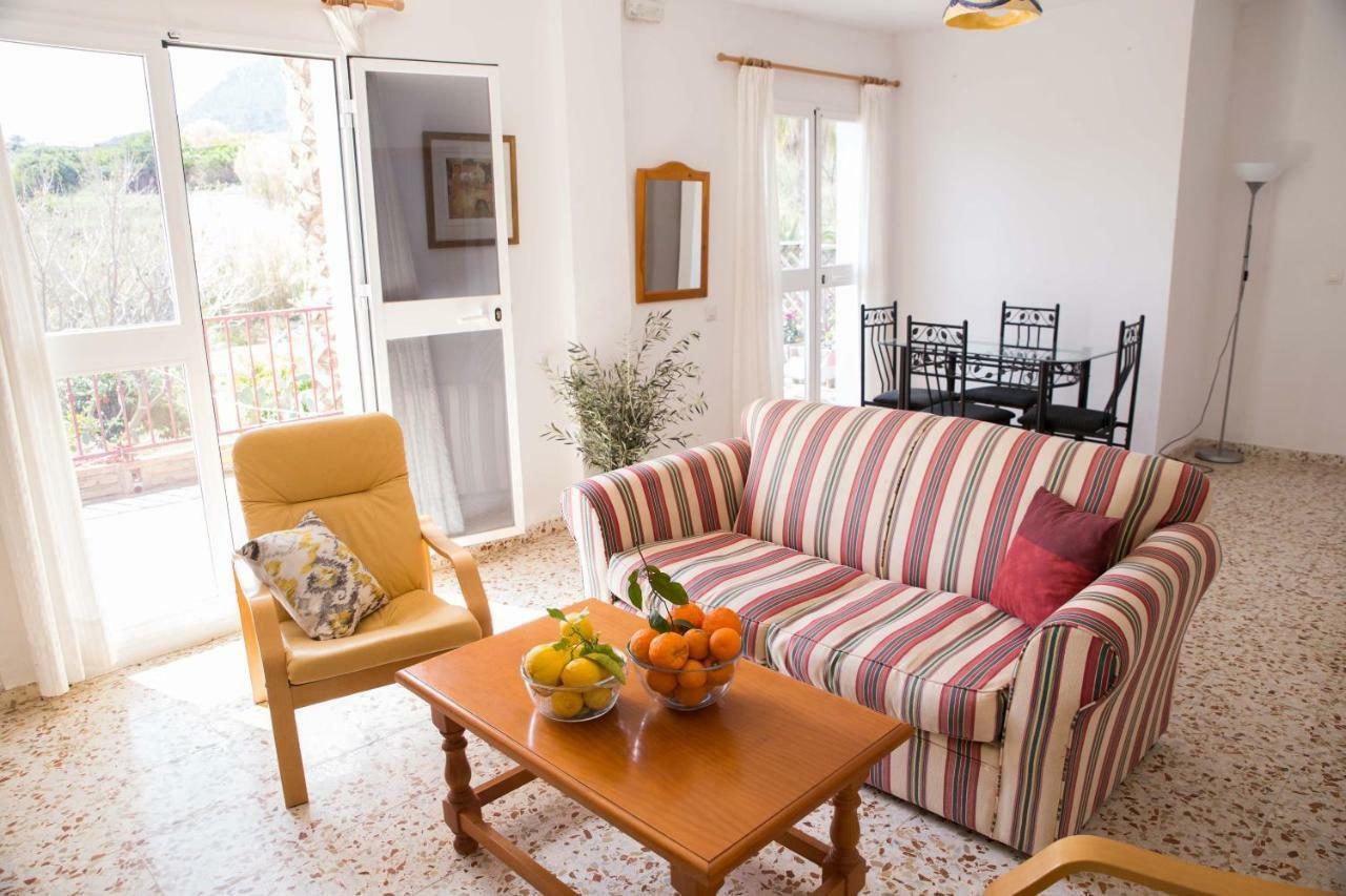 Bed and Breakfast Fuego Blanco Эль-Чорро Экстерьер фото
